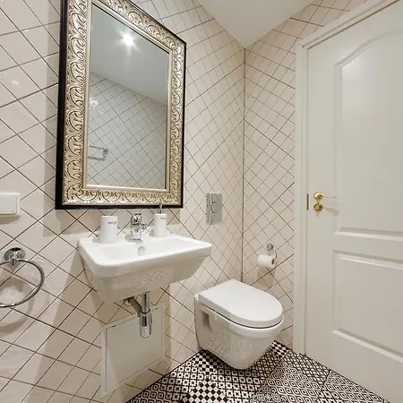 Delta Old Town Luxe Reval