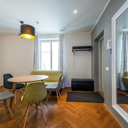 Apartment Delta Old Town Luxe Tallinn